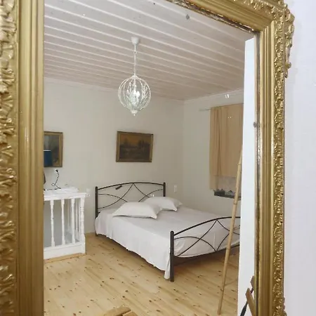 House Of Town Apartment *